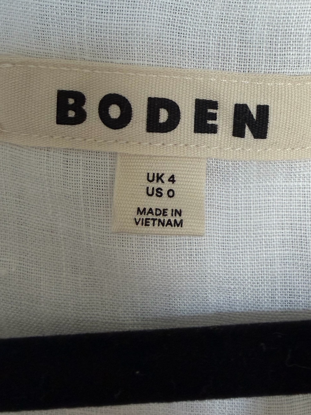 Boden Puff Sleeve Linen Shirt in White, Size 0 - Picture 8 of 9